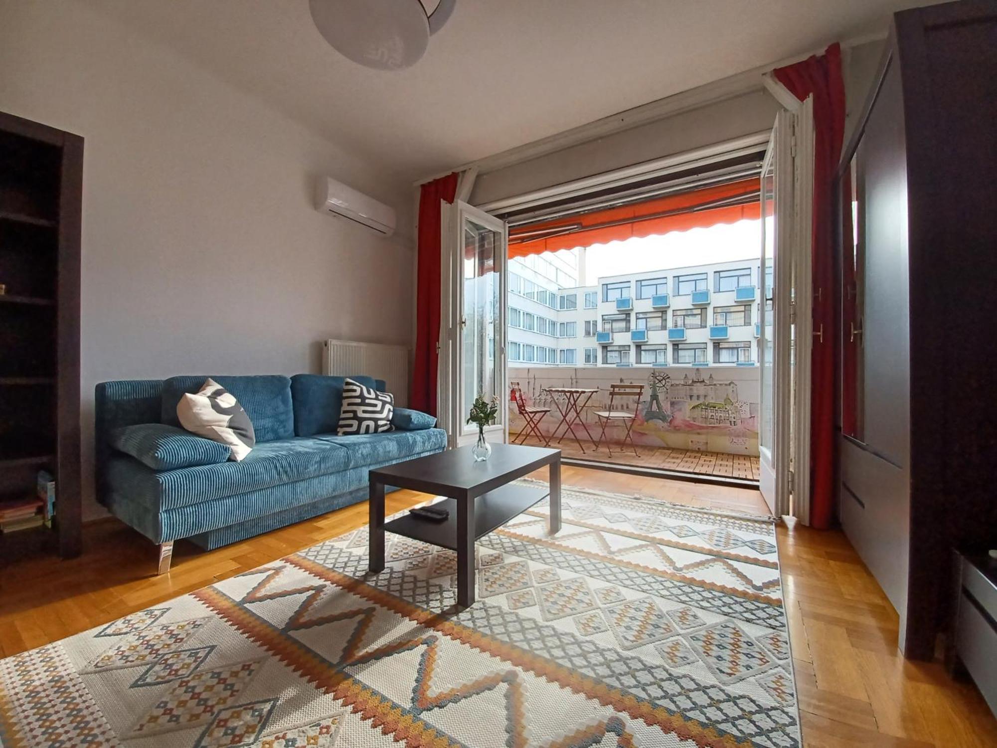 Hero'S Square Apartment بودابست المظهر الخارجي الصورة